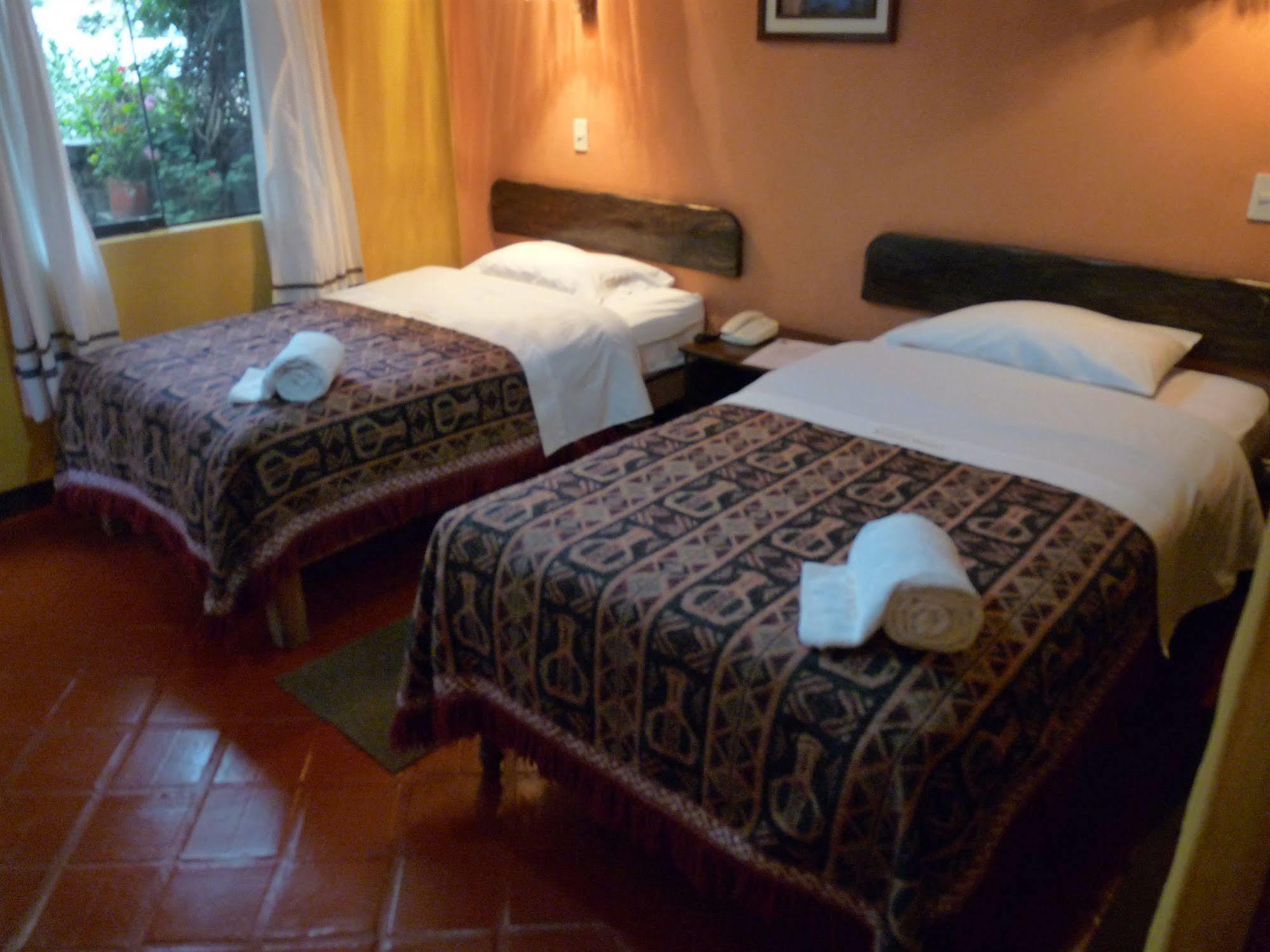 Hotel Kuntur Wassi Cabanaconde Ngoại thất bức ảnh